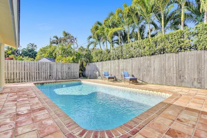 Beautiful 4 Bedrooms/Pool/Walk To Beach Deerfield Beach Exterior photo