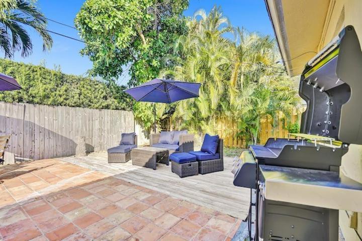 Beautiful 4 Bedrooms/Pool/Walk To Beach Deerfield Beach Exterior photo