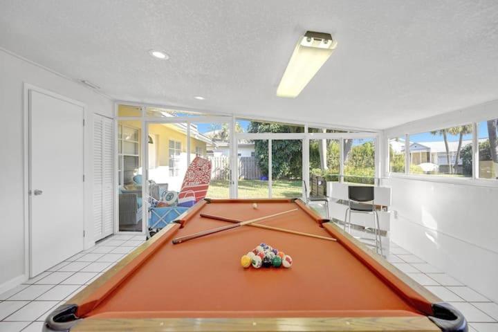 Beautiful 4 Bedrooms/Pool/Walk To Beach Deerfield Beach Exterior photo
